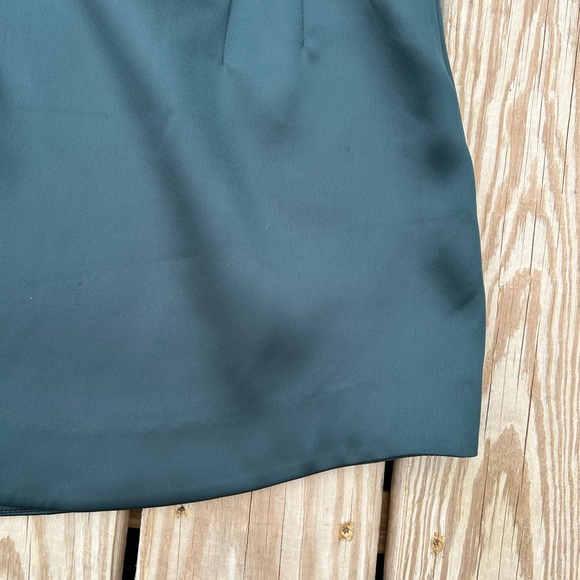 Zara Womens XL Dark Green Satin Mini Skirt Asymmetrical Blogger Fave - Picture 5 of 12
